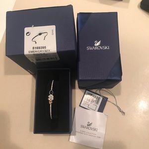 Swarovski duo: bangle clover emer/cry/mix